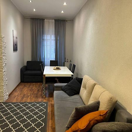 Big Apart - Rynek 8 - Nice View - 3 Rooms - 9 People فروتسواف المظهر الخارجي الصورة